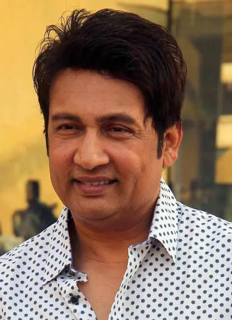 The multi faceted actor, Shekhar Suman is all set to tickle your ribs with India’s Laughter Champion!