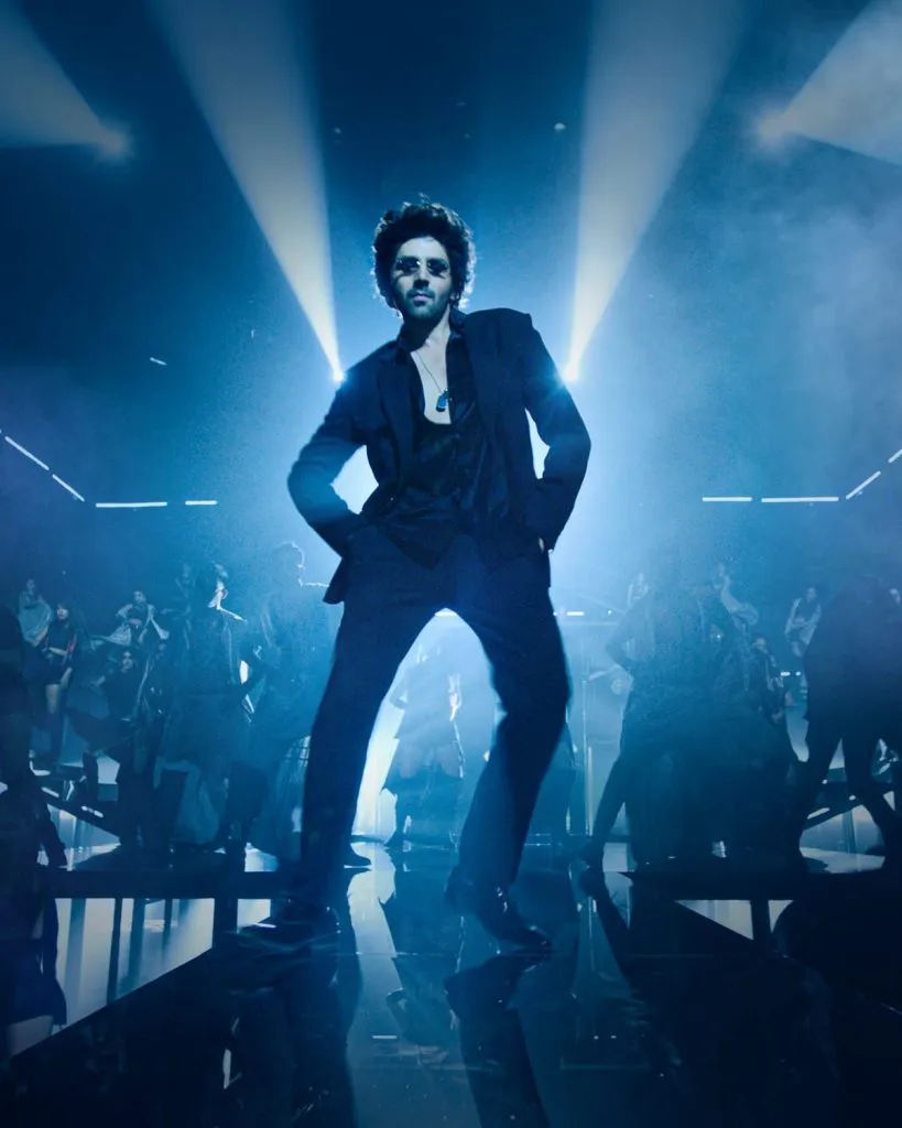 Kartik Aaryan ready to set the IIFA stage on fire, will include the first live performance on the Bhool Bhulaiyaa 2 title track too!